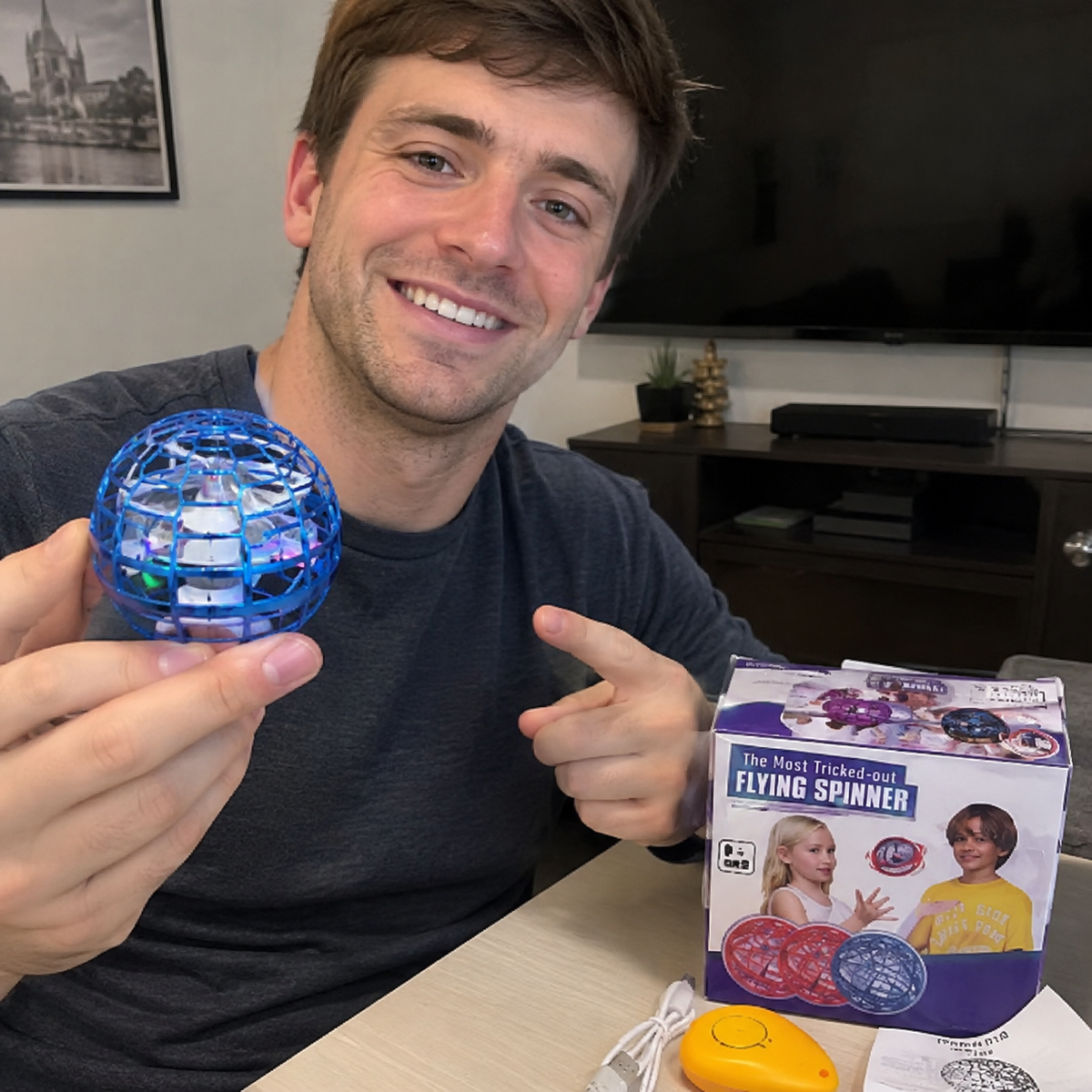 Mini Dron Bola Giratoria Mágica